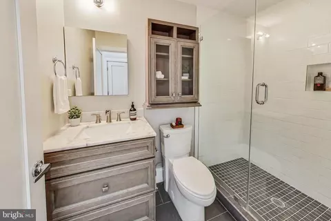 Bath - 2221 M St NE #202, Washington, DC 20002 photo 1 of 2