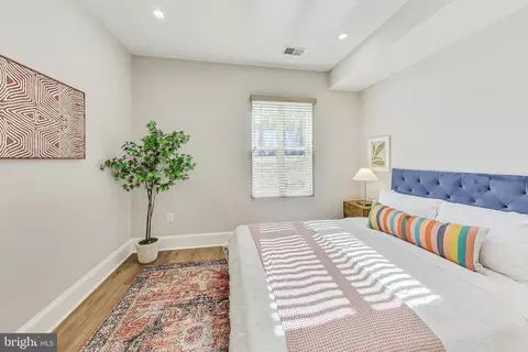 Bedroom - 2221 M St NE #202, Washington, DC 20002 photo 1 of 3