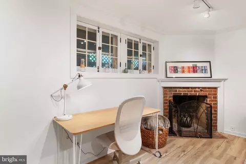 2430 39th Pl NW, Washington, DC 20007 photo 39