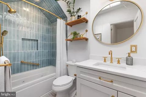 2430 39th Pl NW, Washington, DC 20007 photo 33