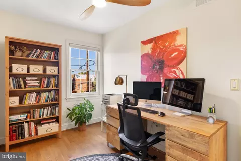 2430 39th Pl NW, Washington, DC 20007 photo 30