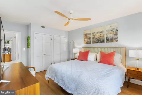 2430 39th Pl NW, Washington, DC 20007 photo 24