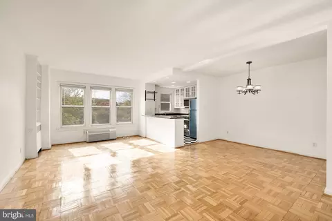 2500 Q St NW #322, Washington, DC 20007