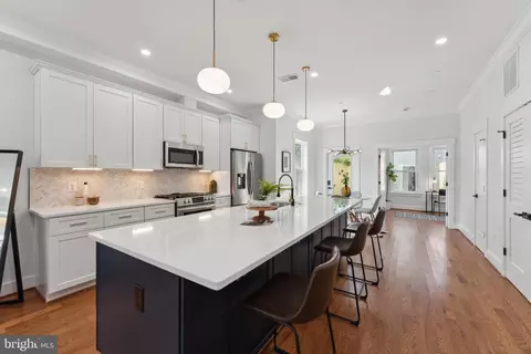 414 Luray Pl NW #1, Washington, DC 20010