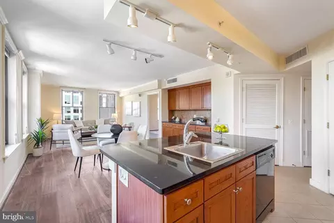616 E Street St NW #1018, Washington, DC 20004 photo 5