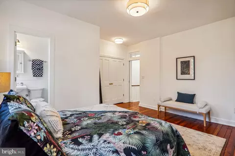 521 7th St NE, Washington, DC 20002 photo 16
