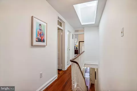 521 7th St NE, Washington, DC 20002 photo 14