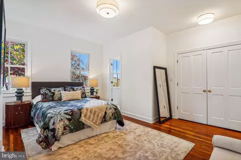 521 7th St NE, Washington, DC 20002 photo 17
