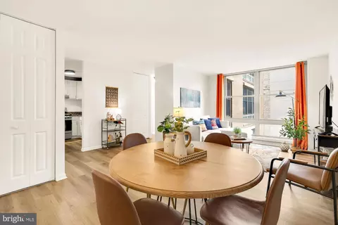 1260 21st St NW #804, Washington, DC 20036