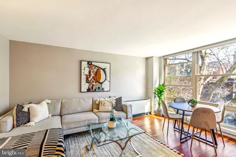 1260 21st St NW #413, Washington, DC 20036