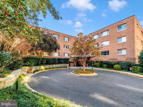 3900 Tunlaw Rd NW #603, Washington, DC 20007