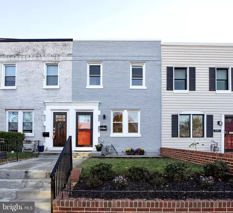 3319 Dix St NE, Washington, DC 20019