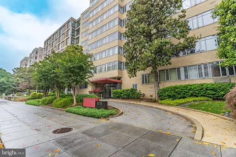 1711 Massachusetts Ave NW #606, Washington, DC 20036