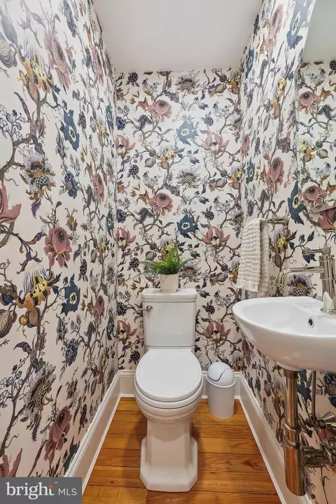 223 12th St NE, Washington, DC 20002 photo 11