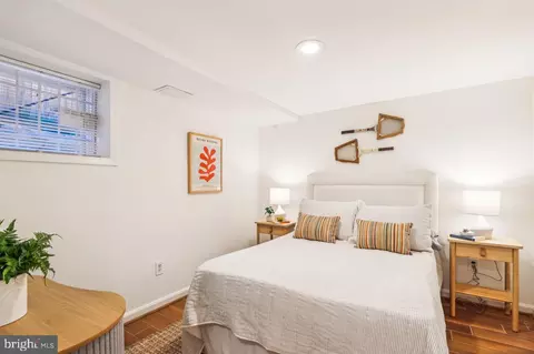 223 12th St NE, Washington, DC 20002 photo 29