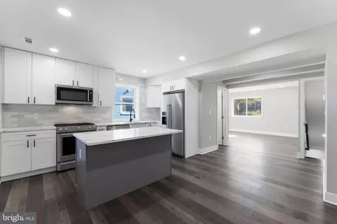 5154 H St SE, Washington, DC 20019