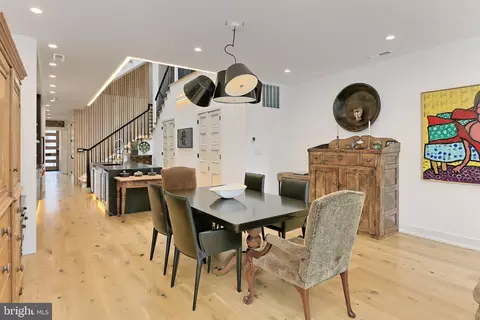 Dining - 816 8th St NE, Washington, DC 20002 photo 2 of 2