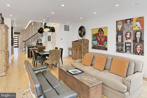 Other - 816 8th St NE, Washington, DC 20002 photo 3 of 8