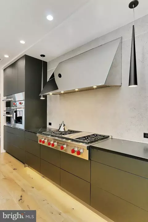 Kitchen - 816 8th St NE, Washington, DC 20002 photo 3 of 6