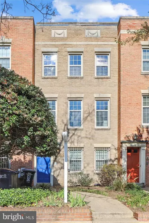 1807 T St NW, Washington, DC 20009