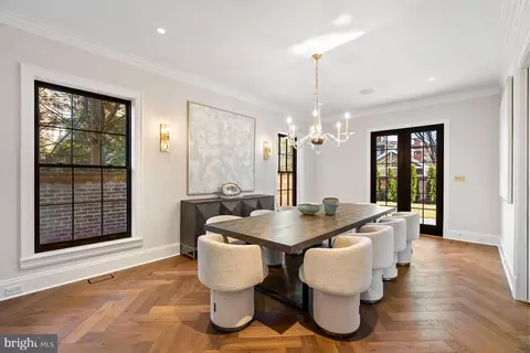 Dining - 2003 23rd St NW, Washington, DC 20008 photo 1 of 1