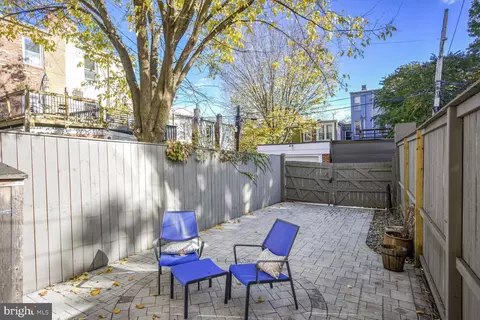 Exterior - 829 4th St NE, Washington, DC 20002 photo 3 of 5