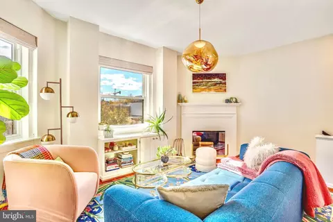 1820 Kalorama Rd NW #4, Washington, DC 20009