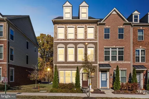3616 Jamison St NE, Washington, DC 20018