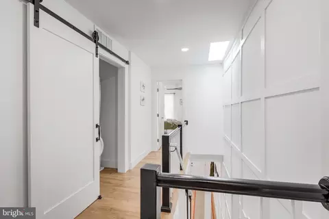 Entry Way - 117 16th St SE, Washington, DC 20003 photo 13 of 15