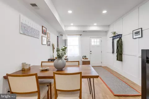 Entry Way - 117 16th St SE, Washington, DC 20003 photo 6 of 15