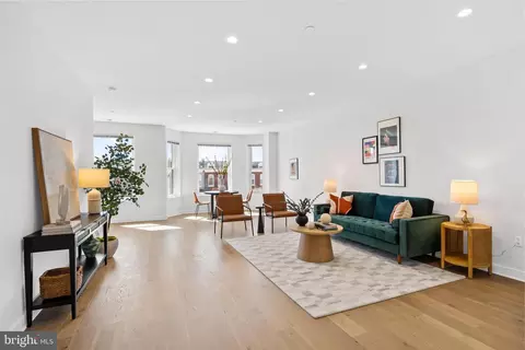 1021 Spring Rd NW #1, Washington, DC 20010