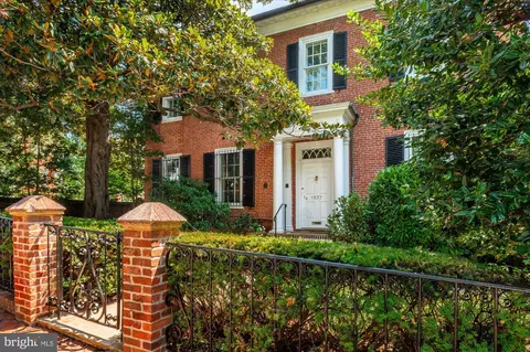 1537 28th St NW, Washington, DC 20007