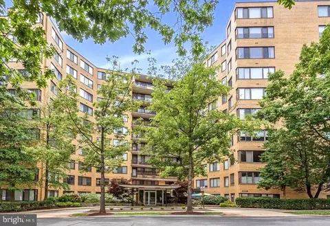 4740 Connecticut Ave NW #904, Washington, DC 20008