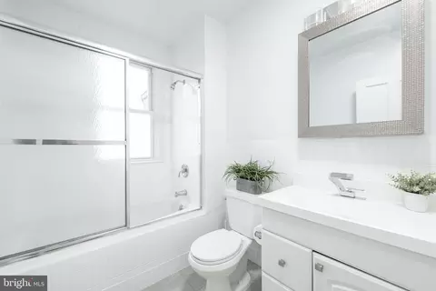 315 14th St NE, Washington, DC 20002 photo 45