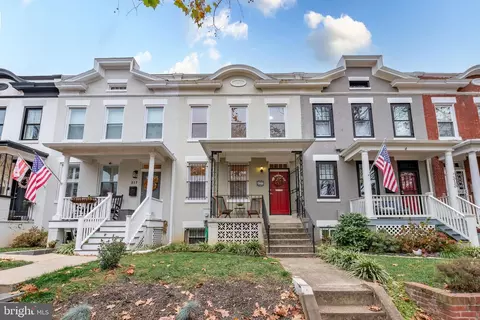 315 14th St NE, Washington, DC 20002