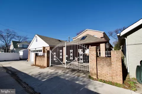 2207 Otis St NE, Washington, DC 20018 photo 57