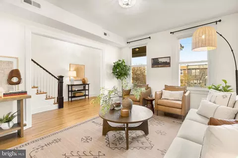 1839 A St SE, Washington, DC 20003