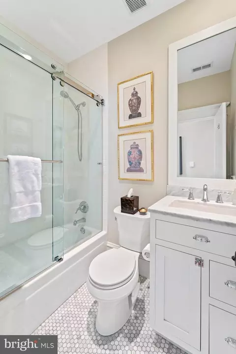 604 5th St NE, Washington, DC 20002 photo 56