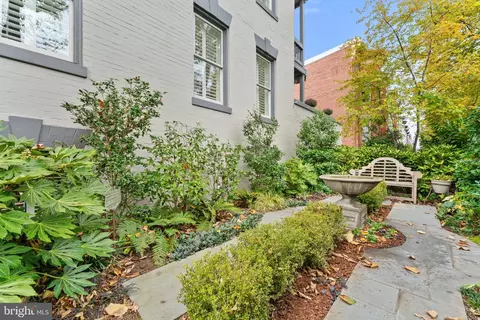 604 5th St NE, Washington, DC 20002 photo 8