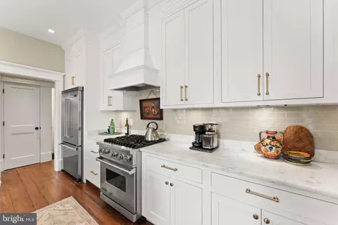 604 5th St NE, Washington, DC 20002 photo 31