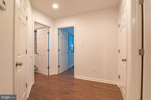 Entry Way - 423 18th St NE #4, Washington, DC 20002 photo 9 of 11
