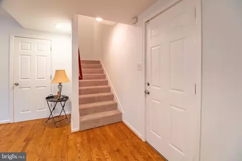 Entry Way - 423 18th St NE #4, Washington, DC 20002 photo 6 of 11