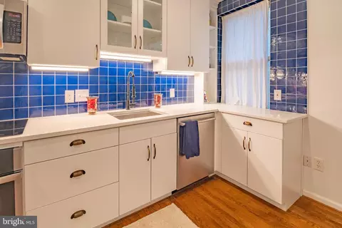 Kitchen - 423 18th St NE #4, Washington, DC 20002 photo 3 of 7