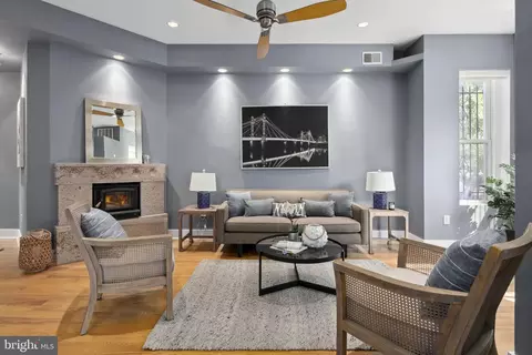 Living - 2308 19th St NW, Washington, DC 20009 photo 5 of 8