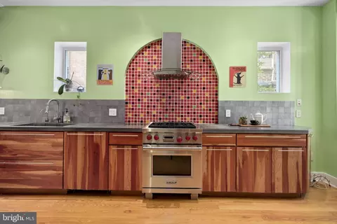 Kitchen - 2308 19th St NW, Washington, DC 20009 photo 5 of 6