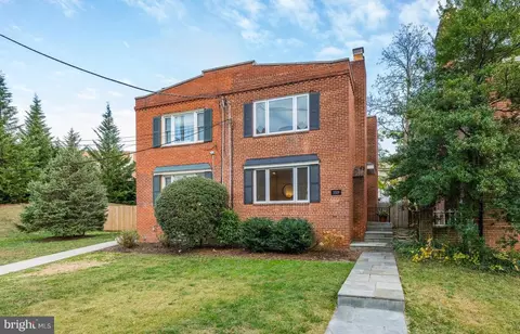 3319 Idaho Ave NW, Washington, DC 20016