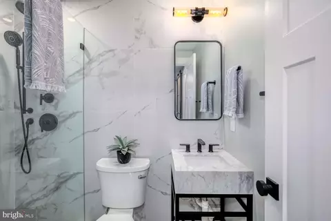 1634 S Street St NW #1, Washington, DC 20009 photo 14