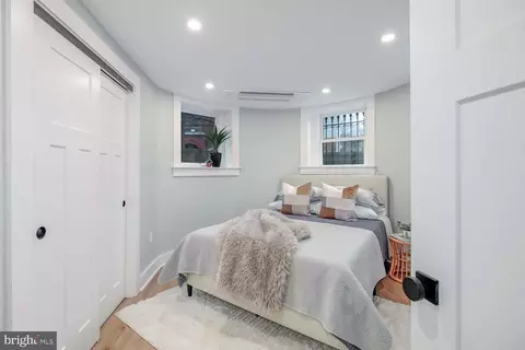 1634 S Street St NW #1, Washington, DC 20009 photo 12