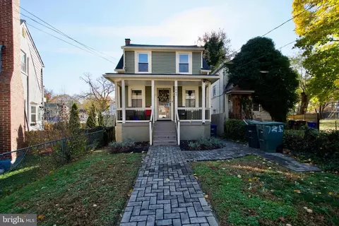 3007 Clinton St NE, Washington, DC 20018