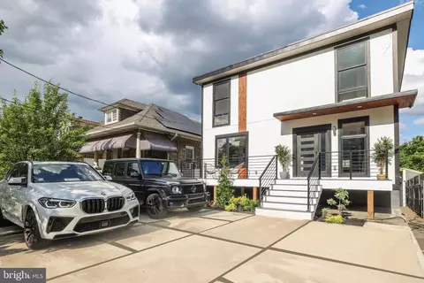 3141 24th St NE, Washington, DC 20018